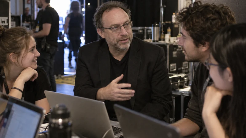 Jimmy Wales et la lutte pour la liberté d’expression en ligne